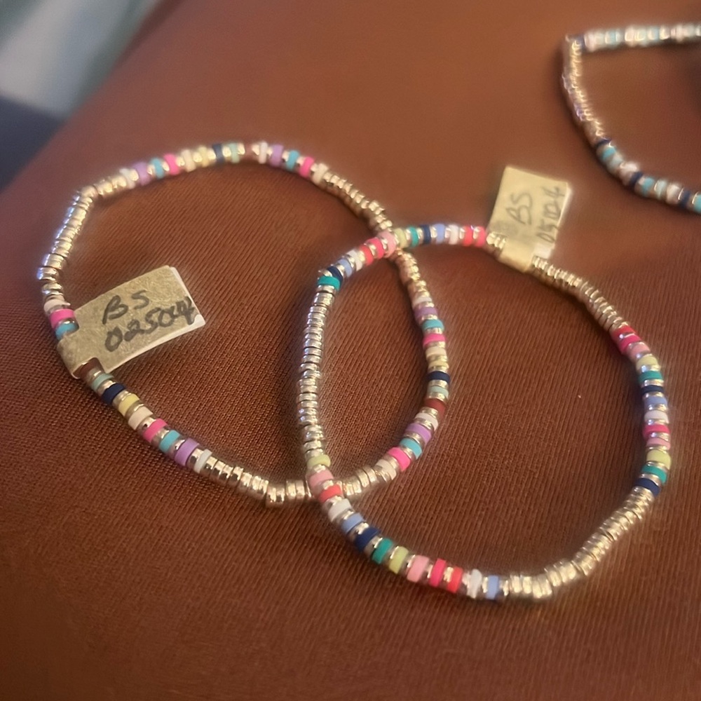 Multi color small glass and metall beaded braceletlet - Picture 1 of 3